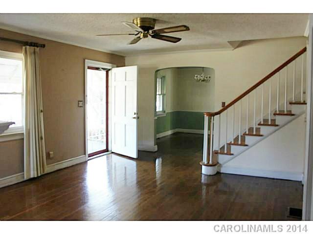 1711 W Sugar Creek Road Charlotte North Carolina 28262