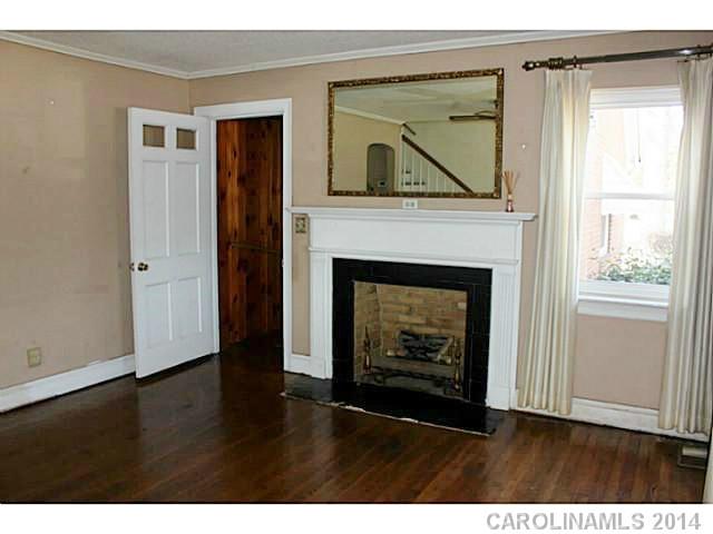 1711 W Sugar Creek Road Charlotte North Carolina 28262