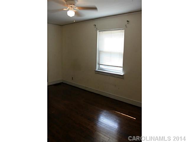 1711 W Sugar Creek Road Charlotte North Carolina 28262