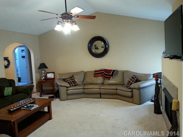 119  Edinburgh Court Statesville North Carolina 28625