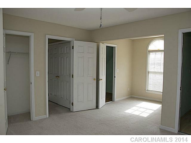 9646  Whitewood Trail Charlotte North Carolina 28269