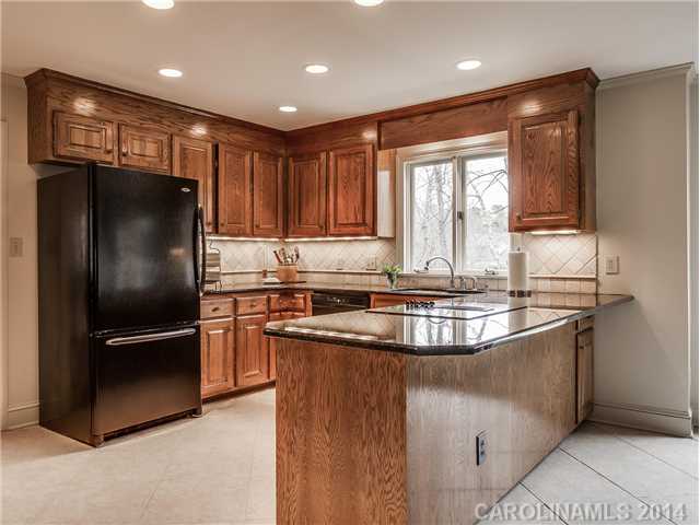 2829  Cross Country Road Charlotte North Carolina 28270