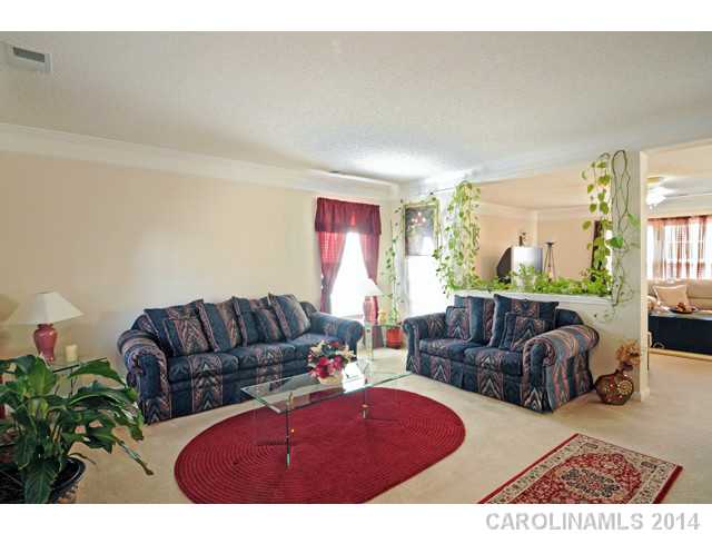 6611  Latherton Lane Charlotte North Carolina 28278