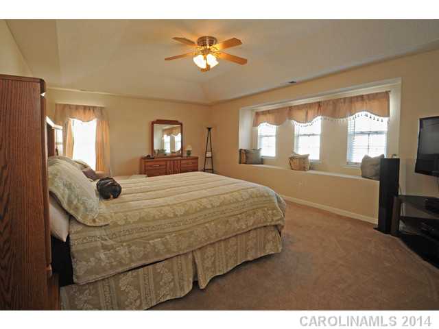 6611  Latherton Lane Charlotte North Carolina 28278