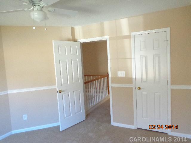 7024  Neuhoff Lane Charlotte North Carolina 28269