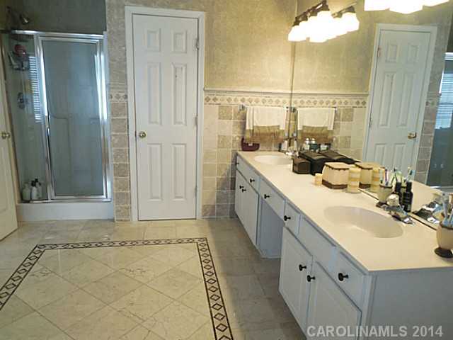 15114  Edindale Drive Charlotte North Carolina 28277