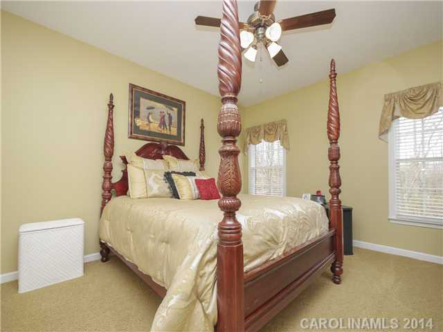 134  Creekwood Drive Dallas North Carolina 28034