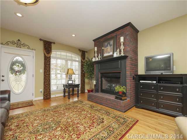 134  Creekwood Drive Dallas North Carolina 28034