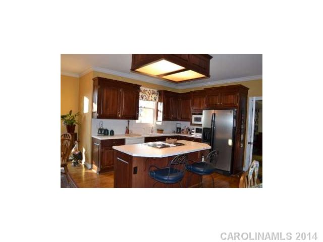 4055 NE Pinecrest Drive Hickory North Carolina 28601