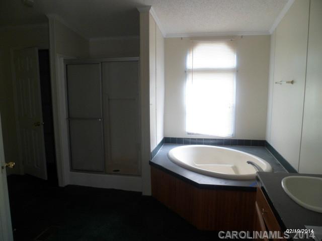 604  Ridgewood Court Mount Holly North Carolina 28120