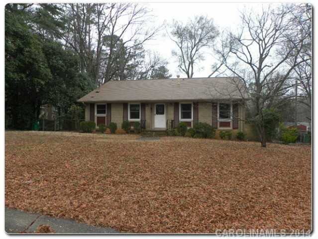 1012  Bobby Lane Charlotte North Carolina 28211