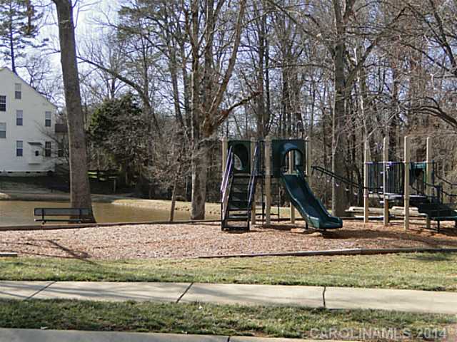 10045  Spring Park Drive Charlotte North Carolina 28269