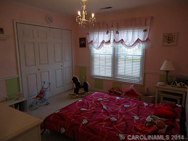 244  Scofield Road Charlotte North Carolina 28209