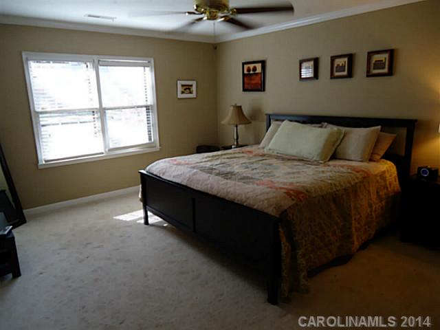 244  Scofield Road Charlotte North Carolina 28209