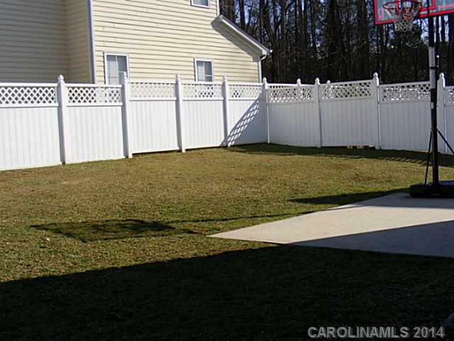 10124  Caldwell Forest Drive Charlotte North Carolina 28213