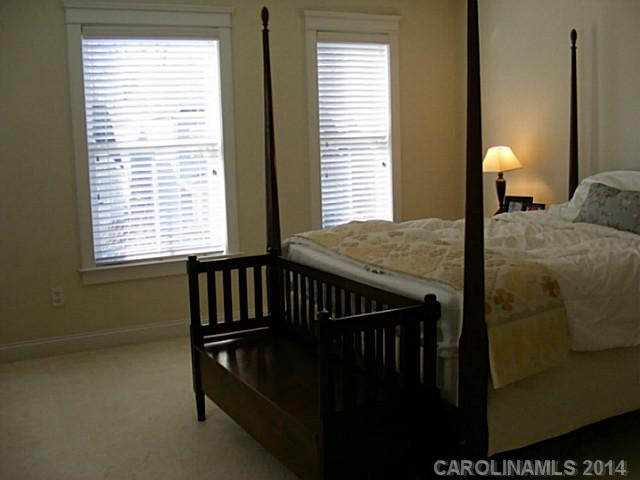 10124  Caldwell Forest Drive Charlotte North Carolina 28213