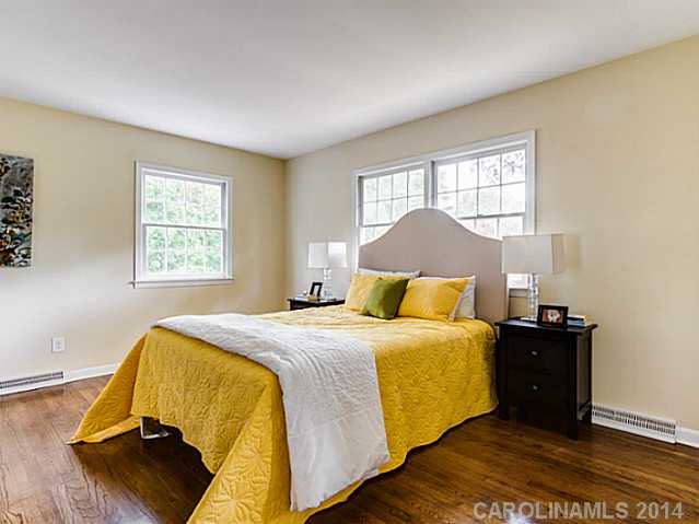 1707  Redcoat Drive Charlotte North Carolina 28211
