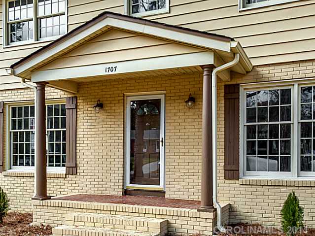 1707  Redcoat Drive Charlotte North Carolina 28211