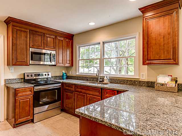 1707  Redcoat Drive Charlotte North Carolina 28211