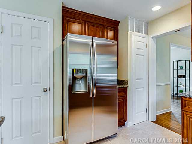 1707  Redcoat Drive Charlotte North Carolina 28211