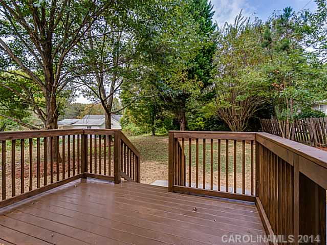 1707  Redcoat Drive Charlotte North Carolina 28211