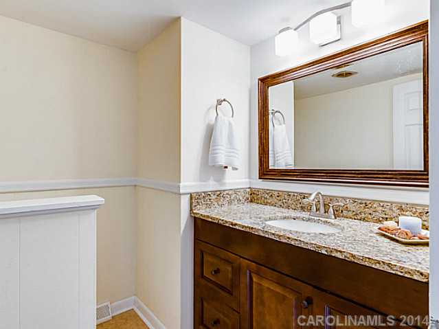 1707  Redcoat Drive Charlotte North Carolina 28211
