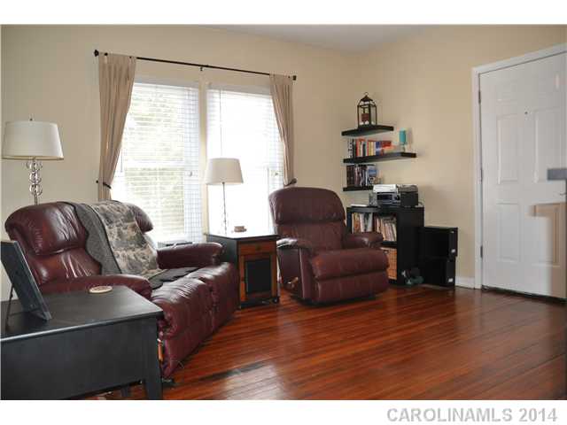 112  Live Oak Avenue Belmont North Carolina 28012