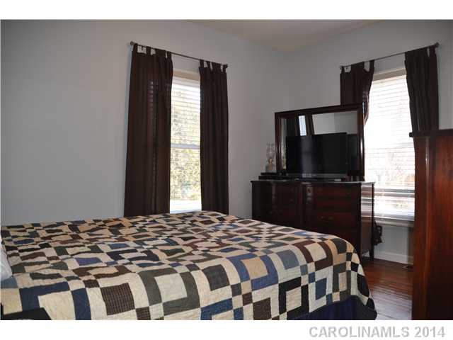 112  Live Oak Avenue Belmont North Carolina 28012