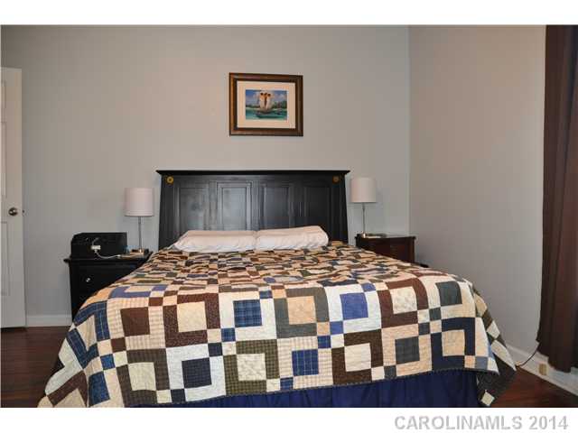 112  Live Oak Avenue Belmont North Carolina 28012