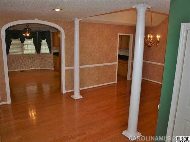 1740  29th Ave Place Hickory North Carolina 28601