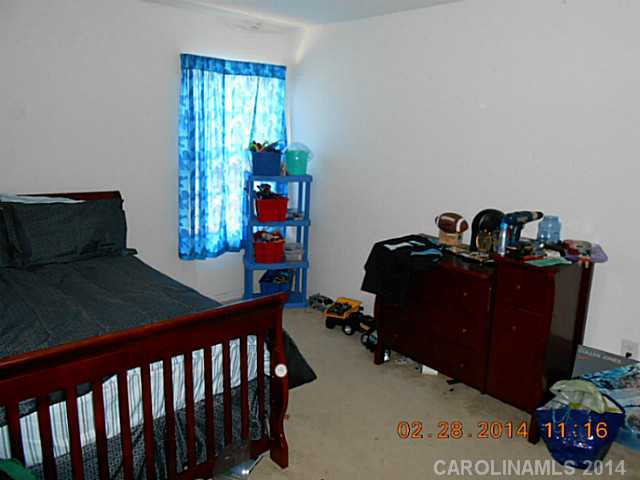 2307  Gooseberry Road Charlotte North Carolina 28208