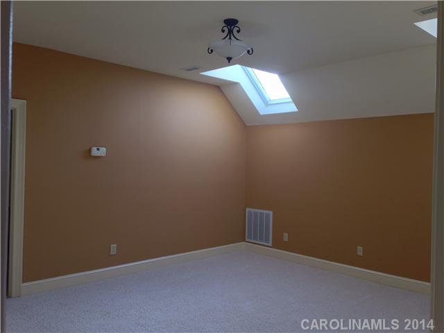 4321 NW 4th St Circle Hickory North Carolina 28601