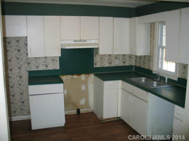 587  Home Trail Gastonia North Carolina 28052